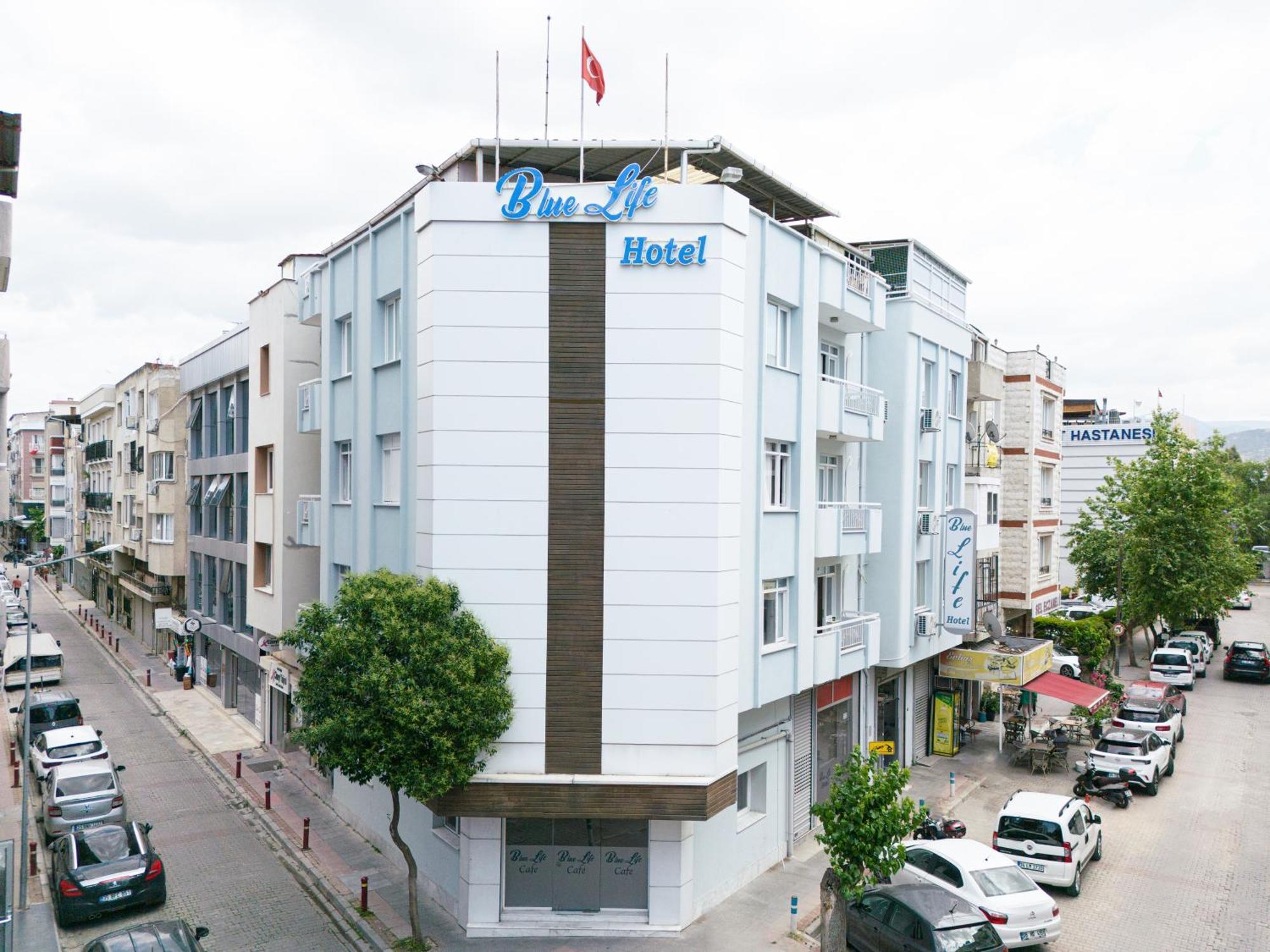 Blue Life Hotel Izmir Exterior photo
